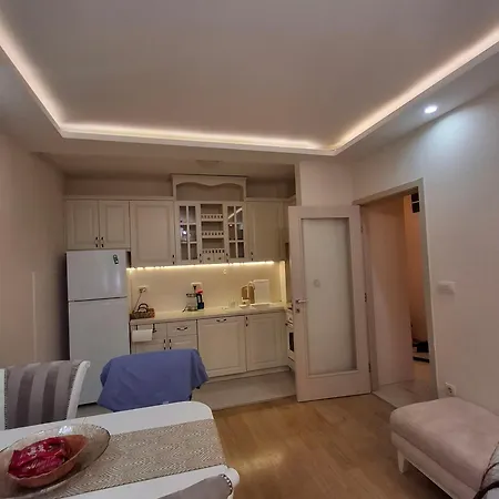 Kvart - Anzoli * Podgorica