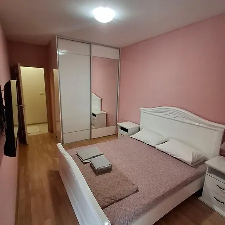 Kvart - Anzoli Appartement Podgorica